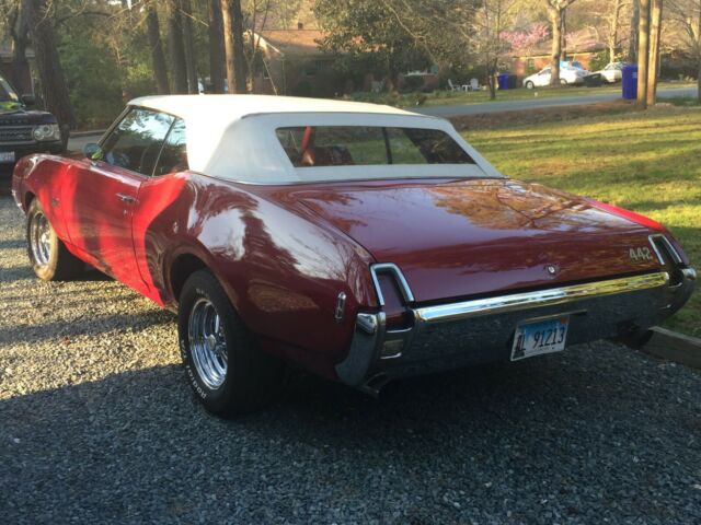 1969 Red Oldsmobile 442 Convertible