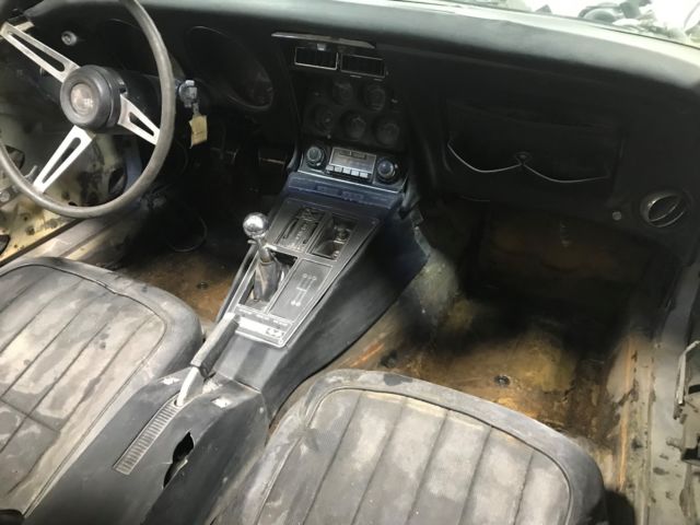 1969 Black Chevrolet Corvette Convertible