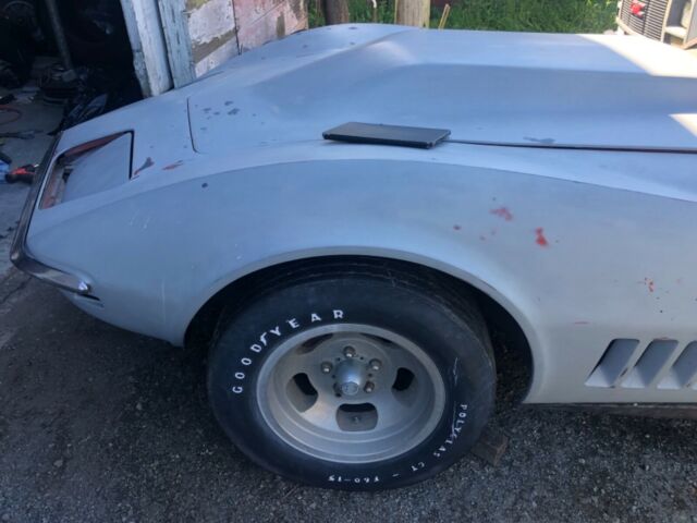 1969 Gray Chevrolet Corvette Coupe