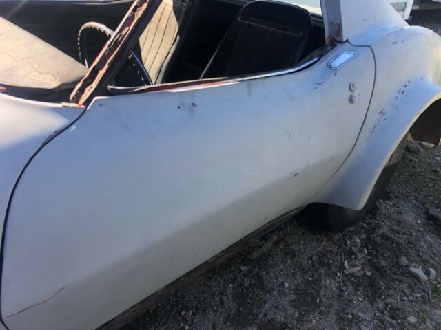 1969 Gray Chevrolet Corvette Coupe