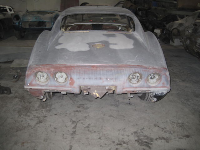 1969 Gold Chevrolet Corvette