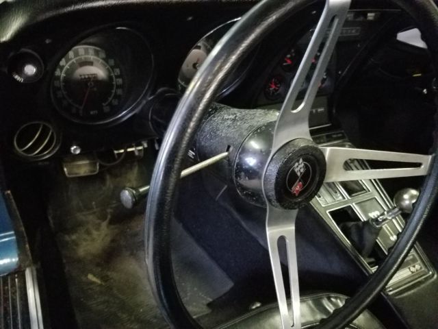 1969 Blue Chevrolet Corvette Coupe