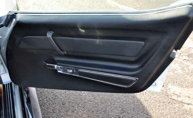 1969 Silver Chevrolet Corvette Coupe