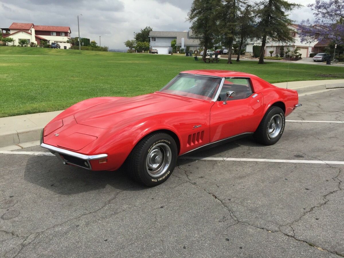 1969 Red Chevrolet Corvette Coupe