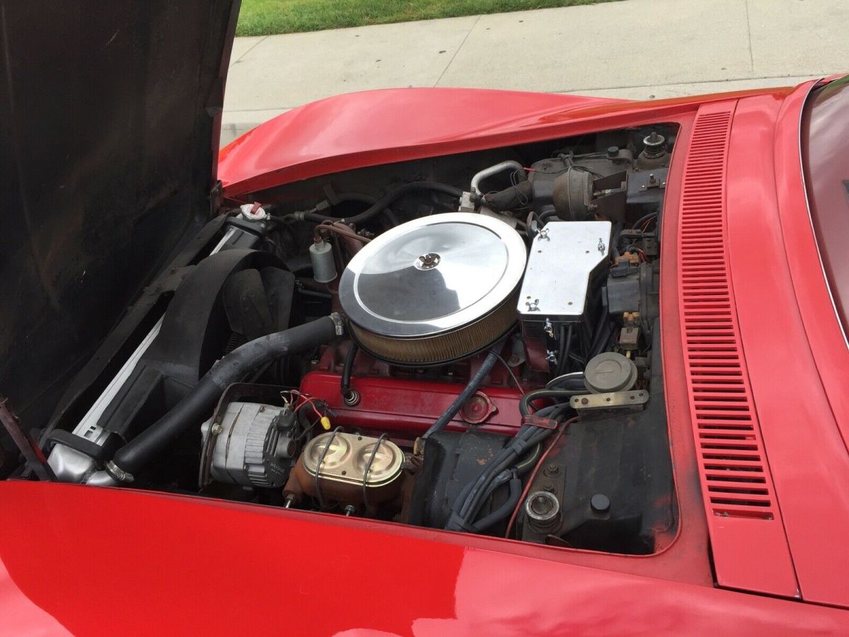 1969 Red Chevrolet Corvette Coupe