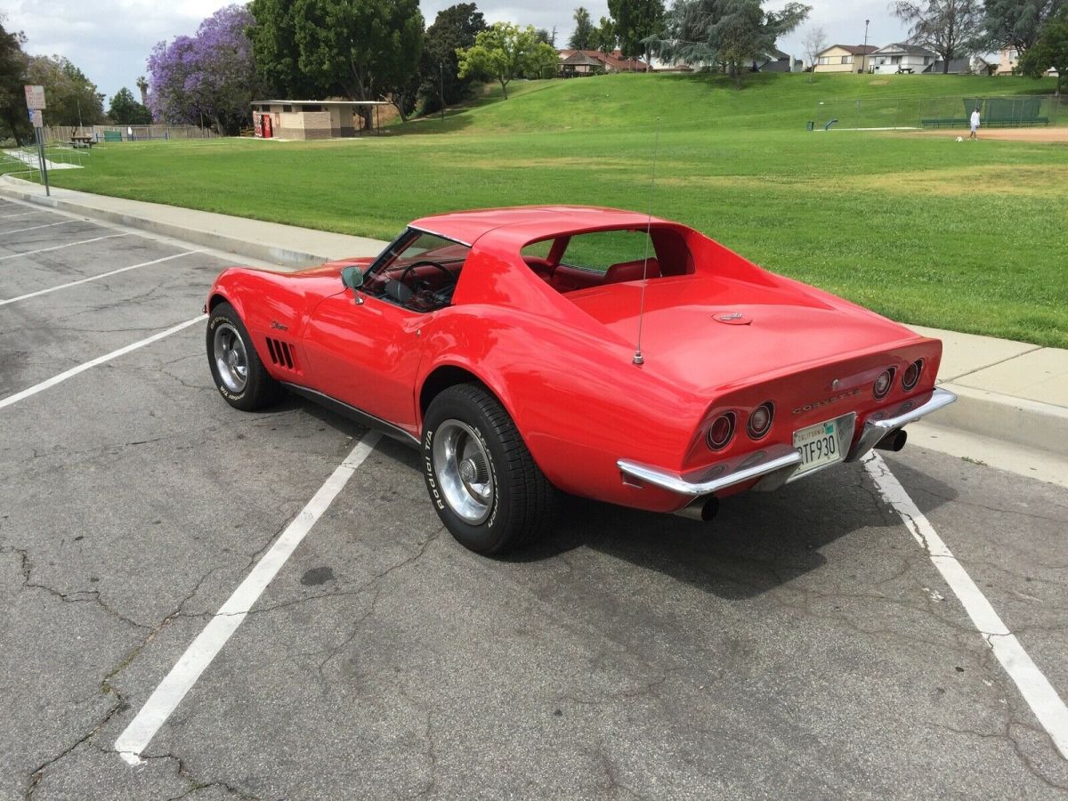 1969 Red Chevrolet Corvette Coupe