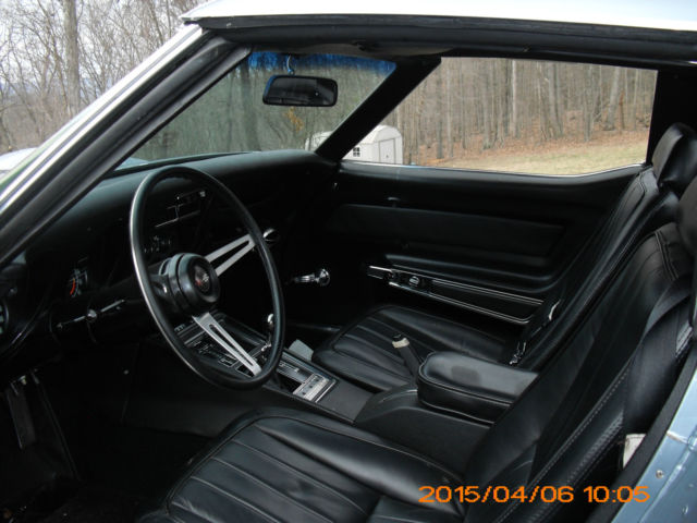 1969 Blue Chevrolet Corvette Coupe