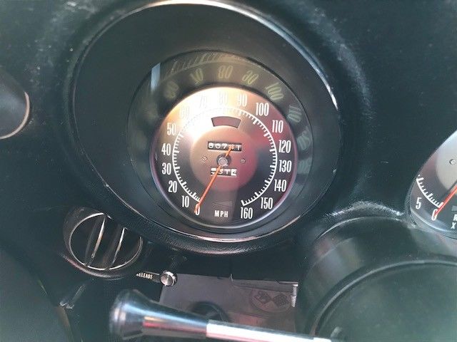 1969 Yellow Chevrolet Corvette Coupe