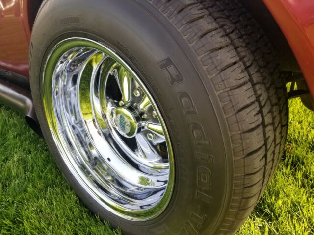 1969 Burgundy Chevrolet Corvette t-top