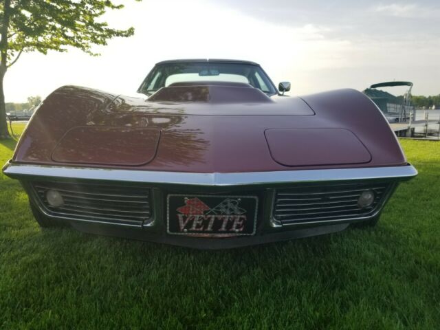 1969 Burgundy Chevrolet Corvette t-top