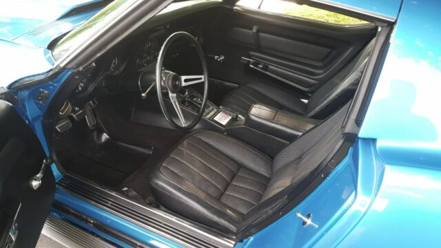 1969 Blue Chevrolet Corvette Coupe