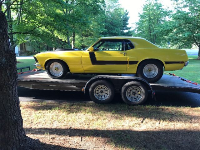 1969 Yellow Ford Mustang Coupe