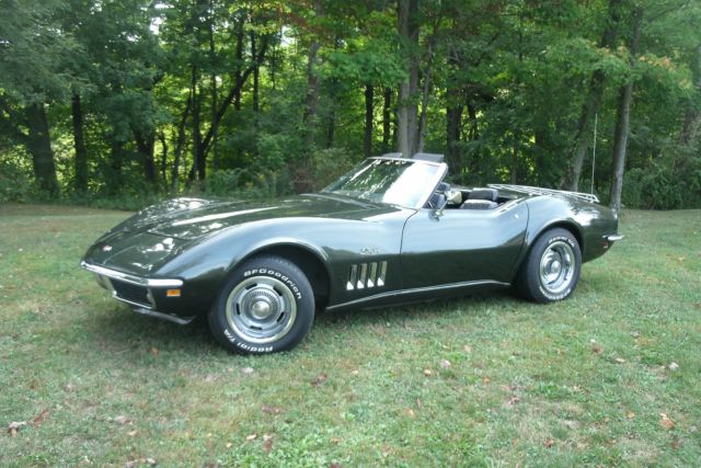1969 fathom green Chevrolet Corvette Convertible