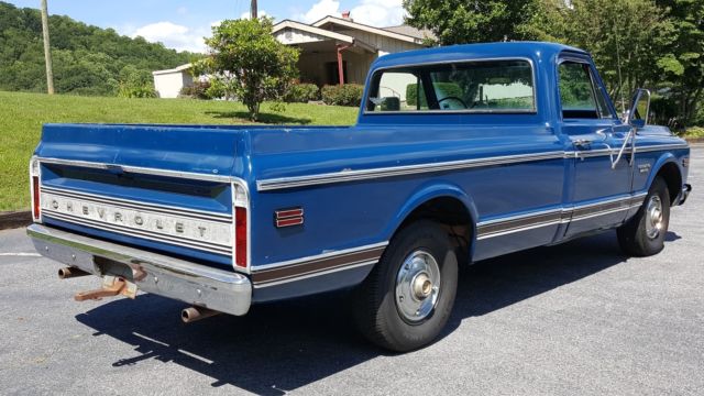 1969 Blue Chevrolet C-10 Standard Cab Pickup