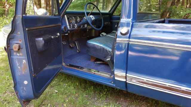 1969 Blue Chevrolet C-10 Standard Cab Pickup