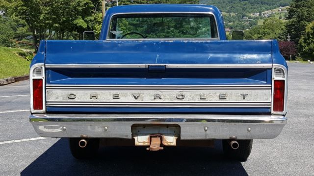 1969 Blue Chevrolet C-10 Standard Cab Pickup