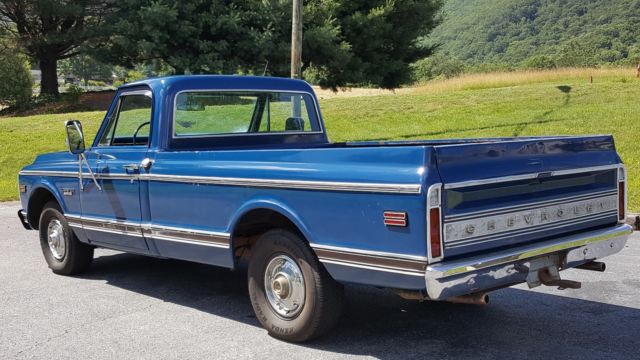 1969 Blue Chevrolet C-10 Standard Cab Pickup