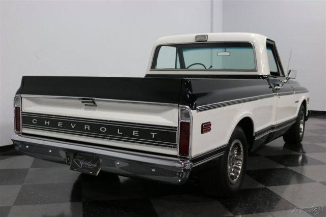1969 Black Chevrolet C10