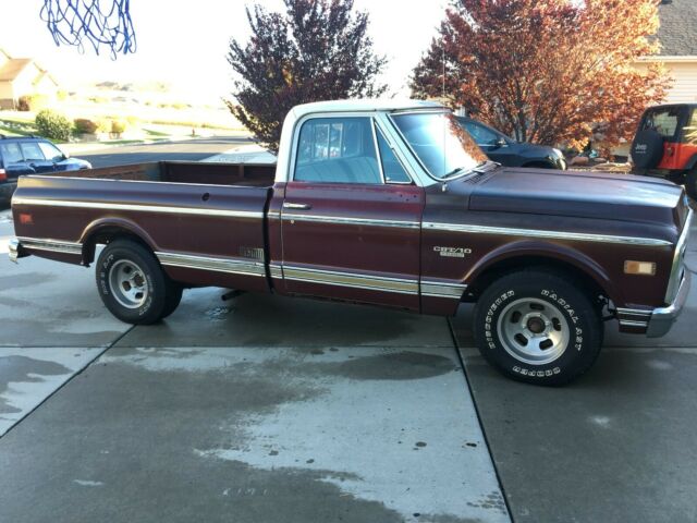 1969 Burgundy Chevrolet C-10 Standard Cab Pickup