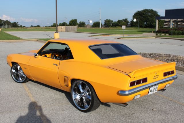 1969 Yellow Chevrolet Camaro Coupe