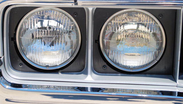 1969 White Oldsmobile Cutlass 2dr post