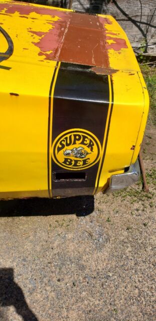 1969 Yellow Dodge Coronet Coupe