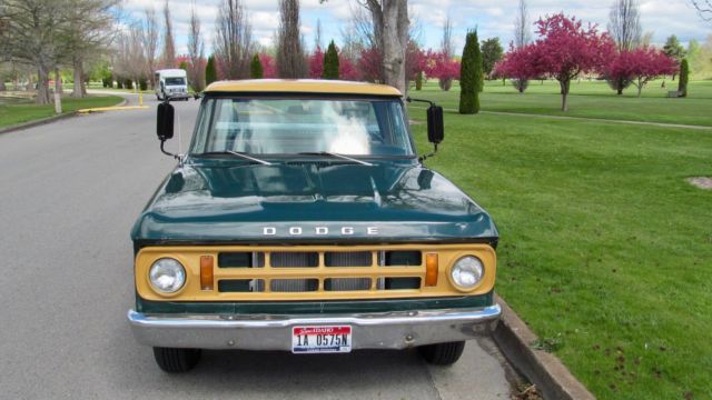 1969 Green / Gold Dodge Other Pickups Regular Cab Truck