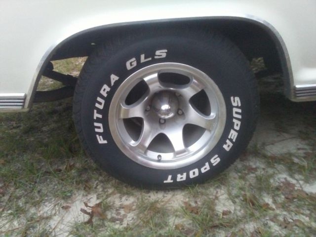 1969 Red and White Ford F-100 Pick up