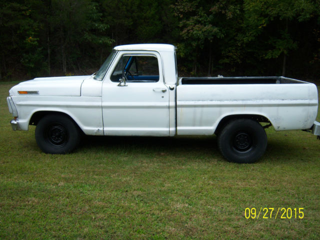 1969 White Ford F-100 Standard Cab Pickup