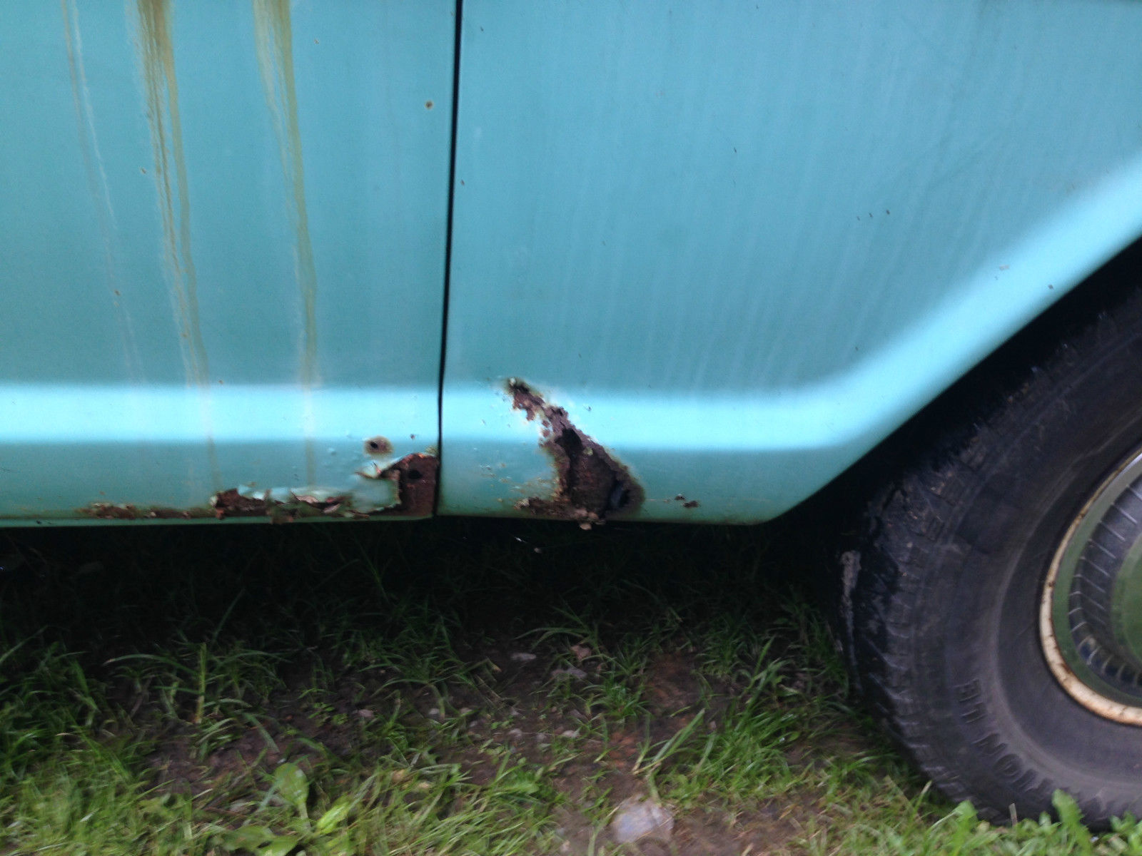 1969 Teal Ford F-100 Single Cab