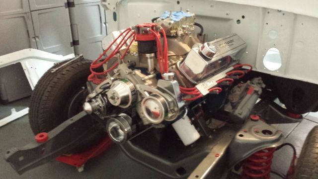 1969 White Ford F-100 Standard Cab Pickup