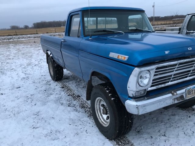 1969 deep gloss blue Ford F-250