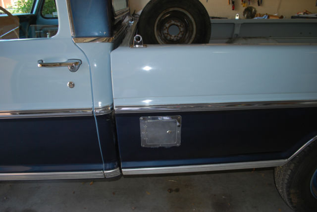 1969 Blue Ford F-250 Standard Cab Pickup