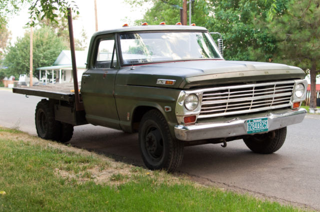 1969 Green Ford F-350 Cab & Chassis