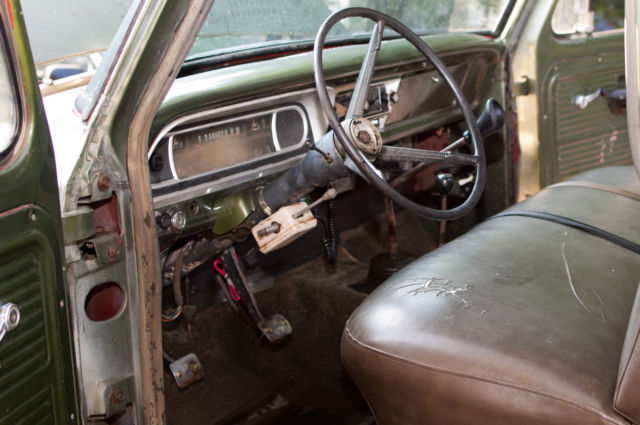 1969 Green Ford F-350 Cab & Chassis