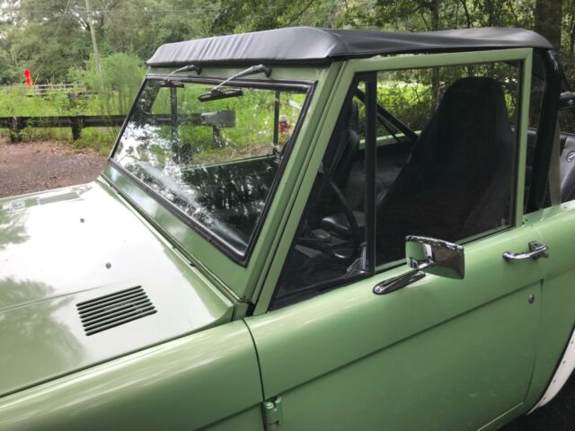 1969 Green Ford Bronco SUV