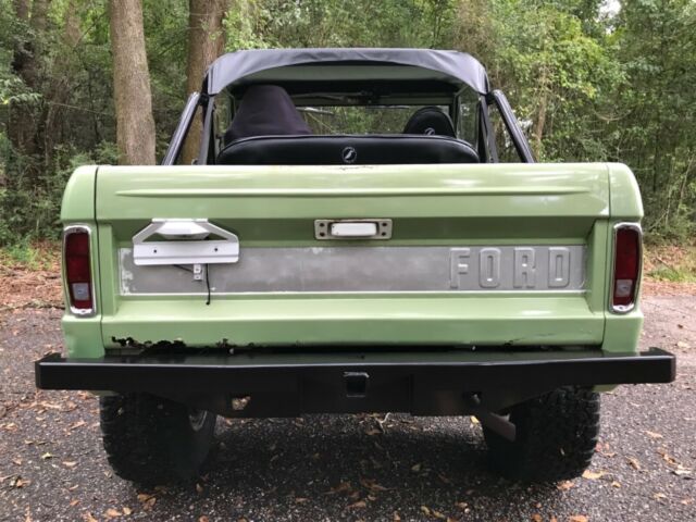 1969 Green Ford Bronco SUV