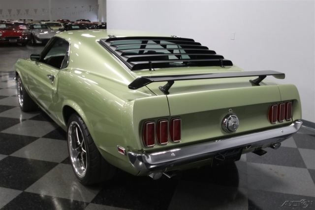 1969 Gold Ford Mustang