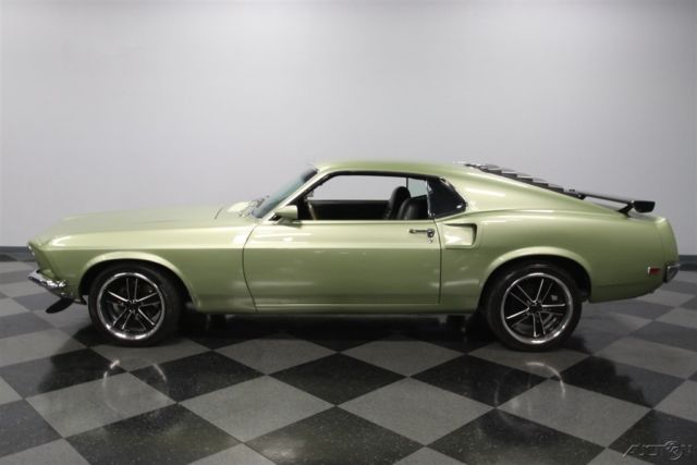 1969 Gold Ford Mustang