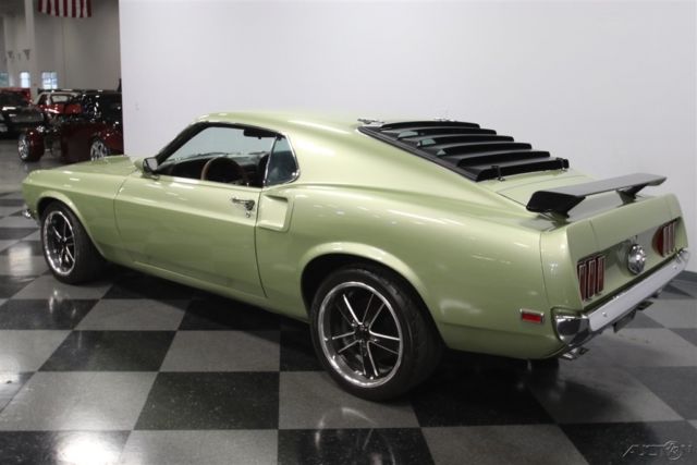 1969 Gold Ford Mustang