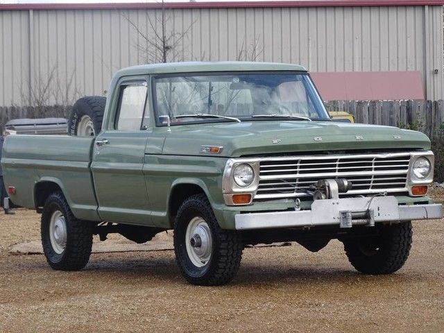 1969 Ford F-100 Pickup Truck