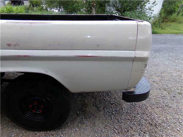 1969 Tan Ford 100 --