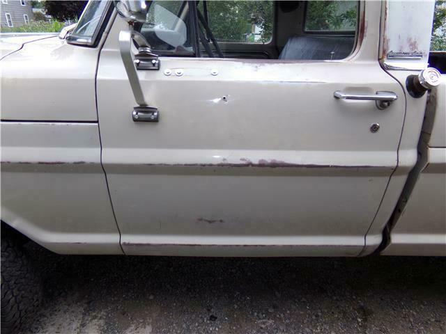 1969 Tan Ford 100 --