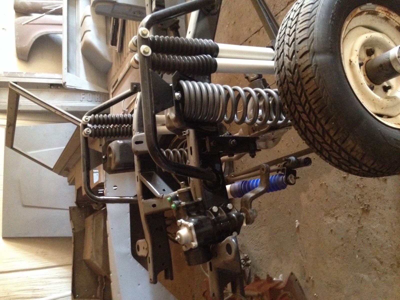 1969 Blue Ford Bronco full cab