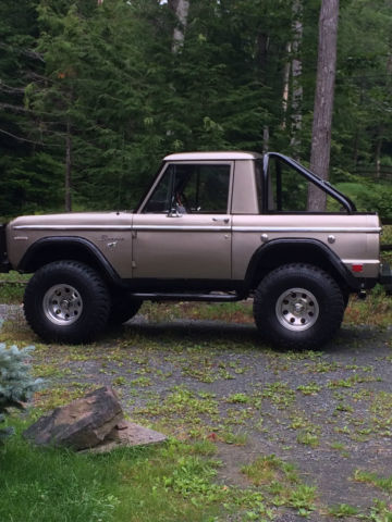 1969 Tan Ford Bronco SUV