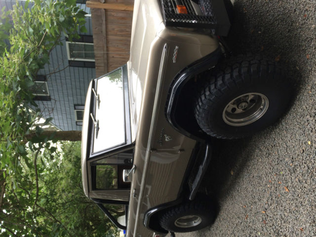 1969 Tan Ford Bronco SUV