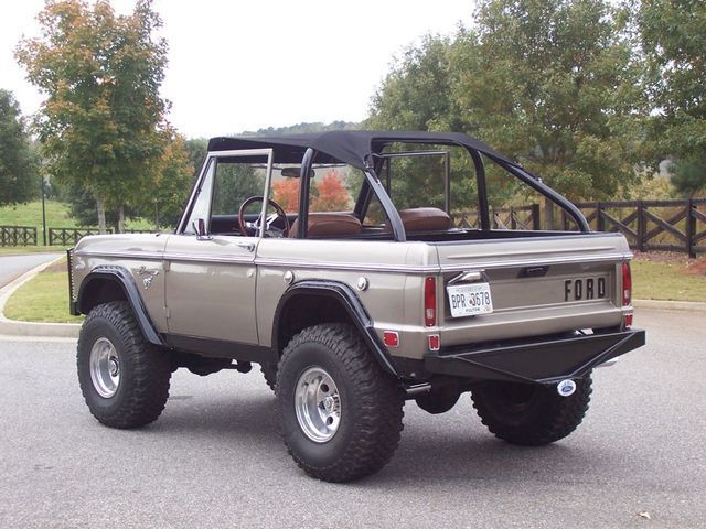 1969 Tan Ford Bronco SUV