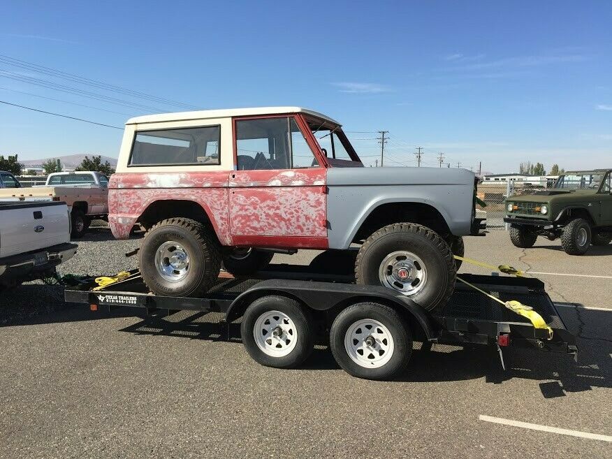 1969 Blue Ford Bronco