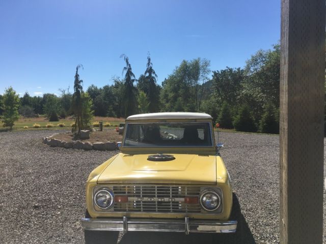 1969 Yellow Ford Bronco Sport utility
