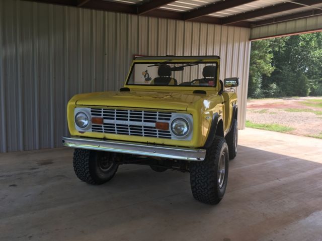 1969 Yellow Ford Bronco